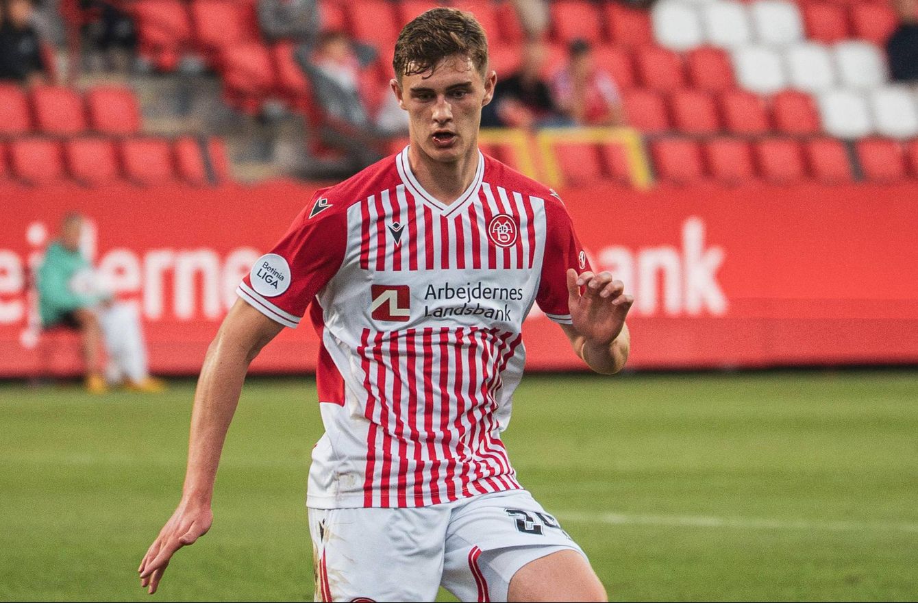 AaB forlænger med Arnórsson